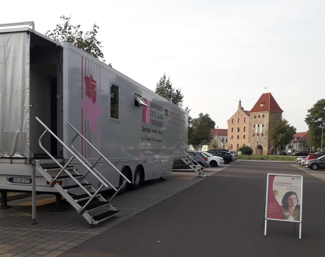 1_1-Trailer-Haldensleben.JPG